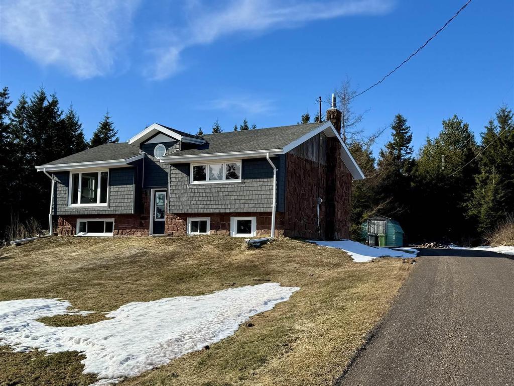 












129 Macdonald Road Road

,
Crapaud,




PE
C0A 1J0

