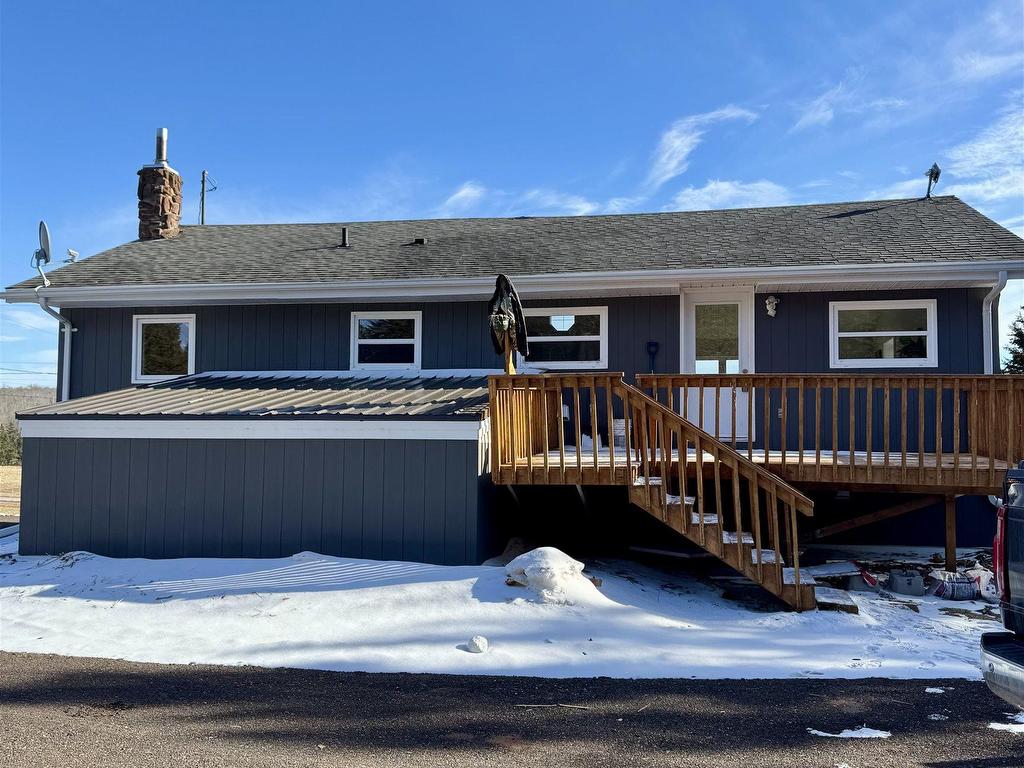 












129 Macdonald Road Road

,
Crapaud,




PE
C0A 1J0

