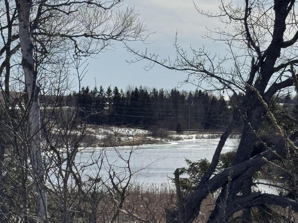 












129 Macdonald Road Road

,
Crapaud,




PE
C0A 1J0

