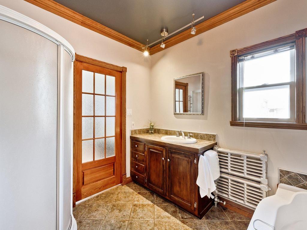 









651


Rue du Québec

,
Sherbrooke (Les Nations),




QC
J1H3M1

