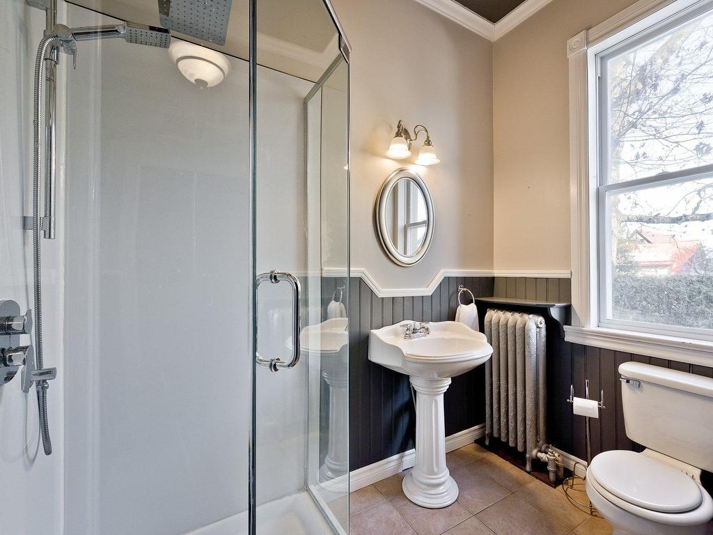 









651


Rue du Québec

,
Sherbrooke (Les Nations),




QC
J1H3M1

