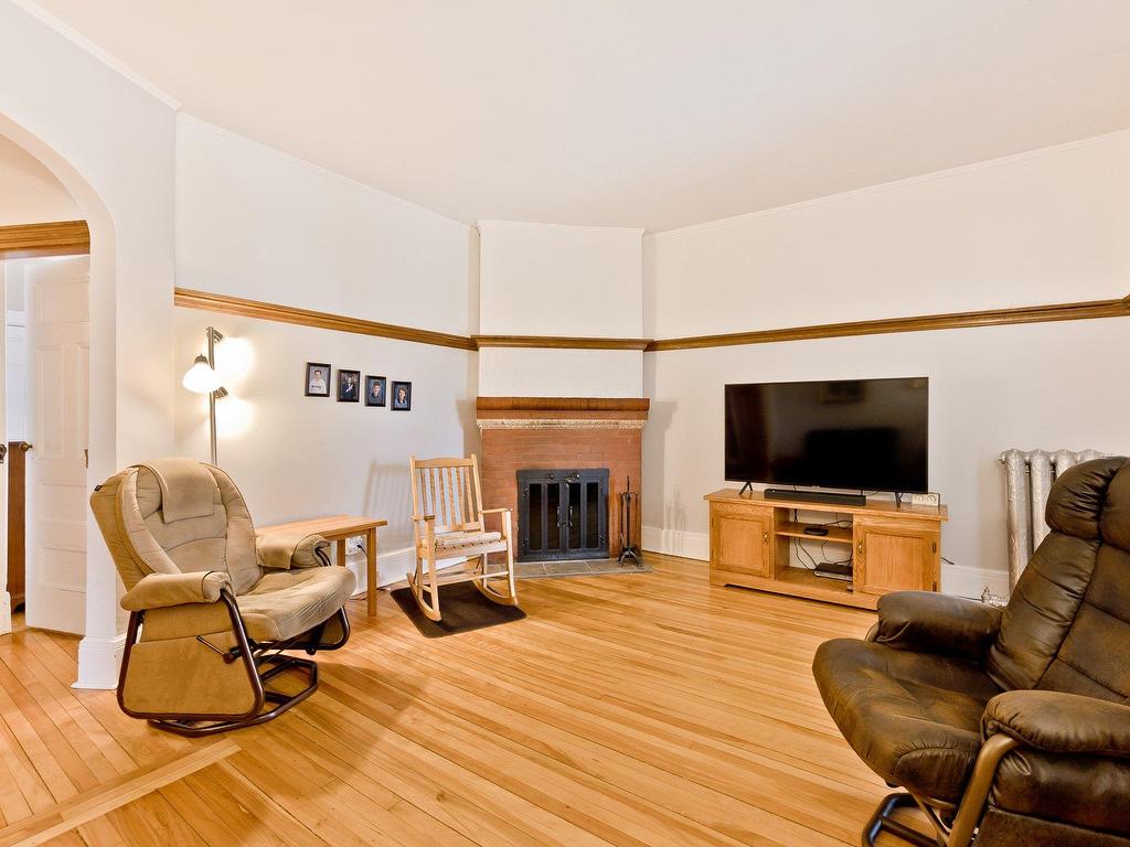 









651


Rue du Québec

,
Sherbrooke (Les Nations),




QC
J1H3M1

