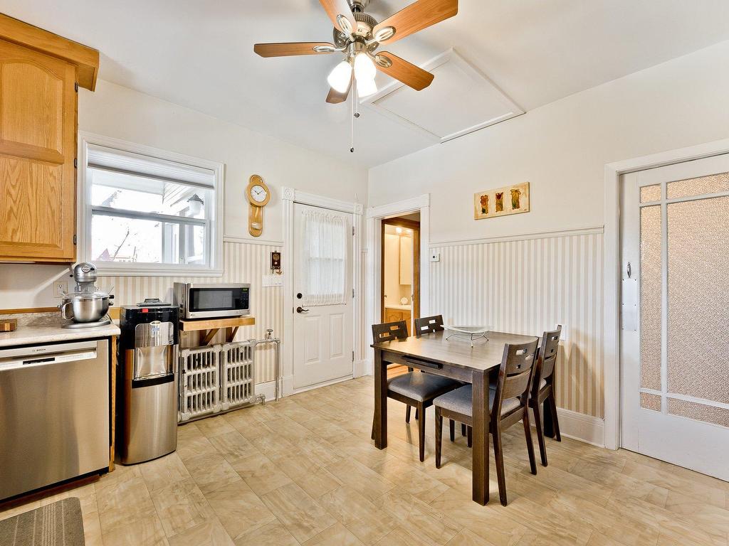









651


Rue du Québec

,
Sherbrooke (Les Nations),




QC
J1H3M1

