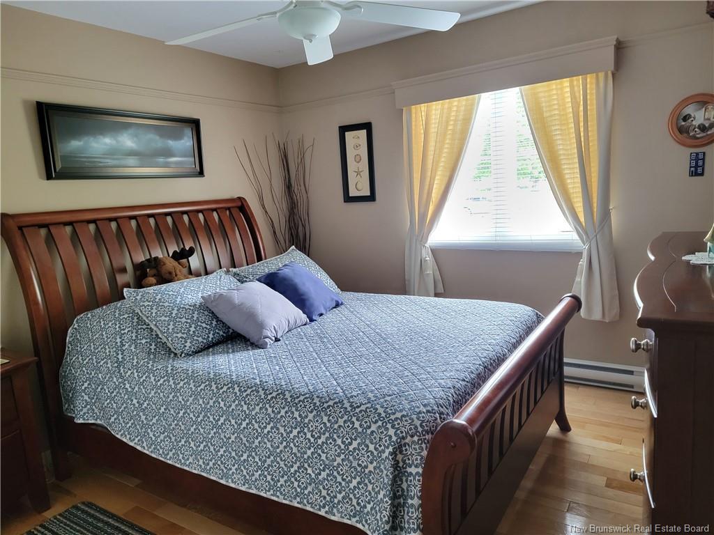 









967


Hay Cres

,
Bathurst,




NB
E2A 3S1

