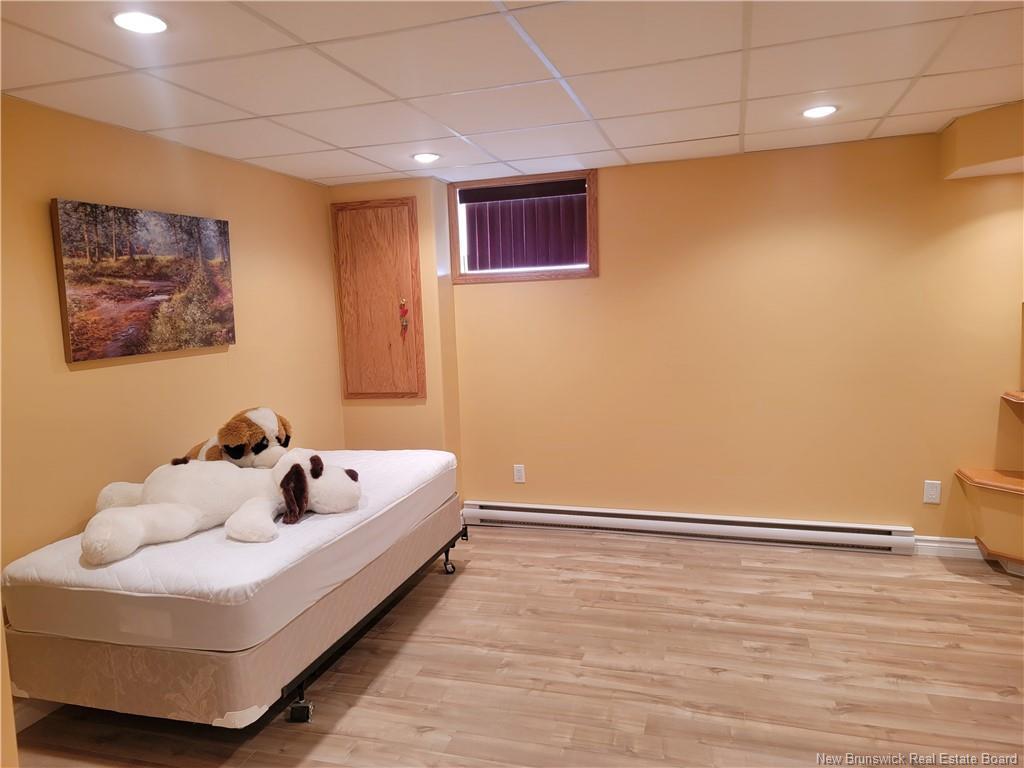 









967


Hay Cres

,
Bathurst,




NB
E2A 3S1

