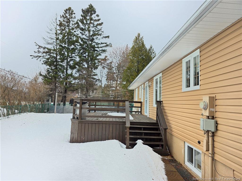 









967


Hay Cres

,
Bathurst,




NB
E2A 3S1

