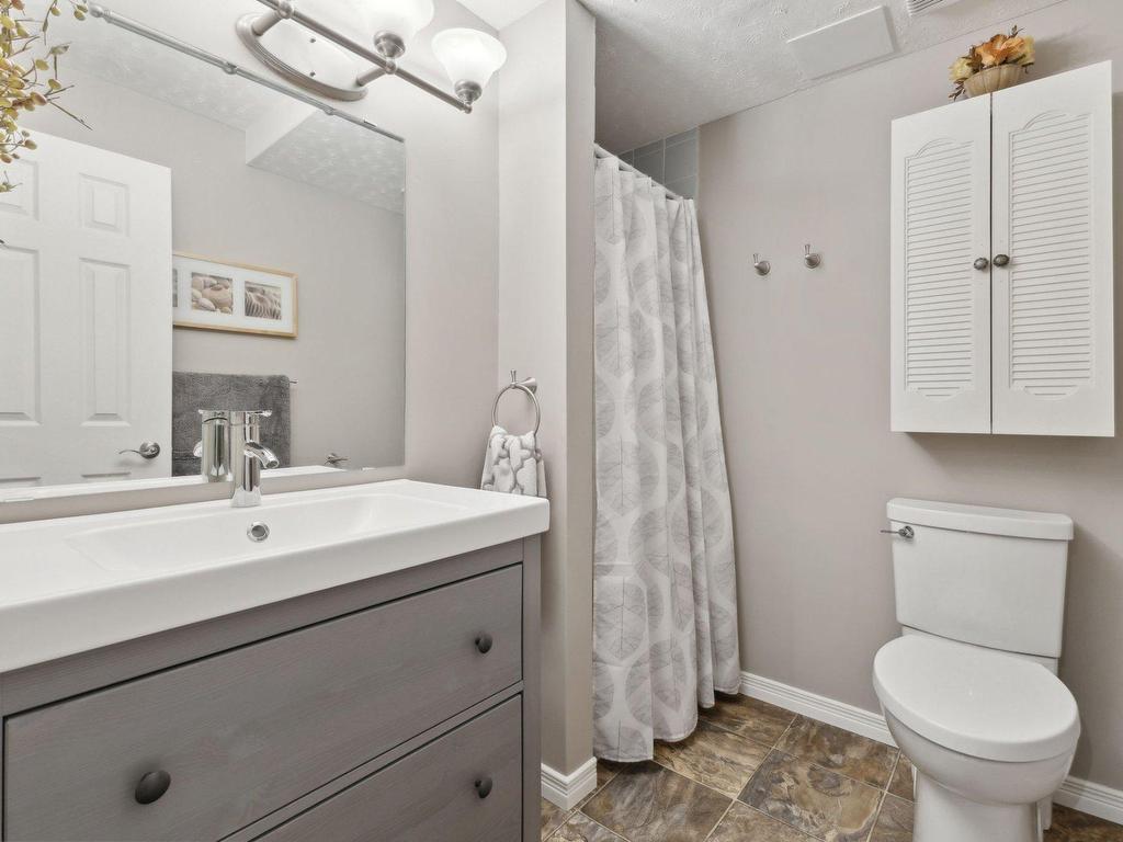 









9


Rue Bocage

,
Gatineau (Gatineau),




QC
J8T5W1

