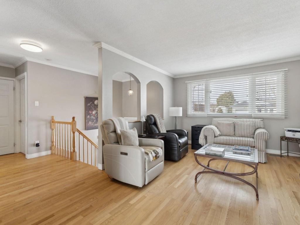 









9


Rue Bocage

,
Gatineau (Gatineau),




QC
J8T5W1

