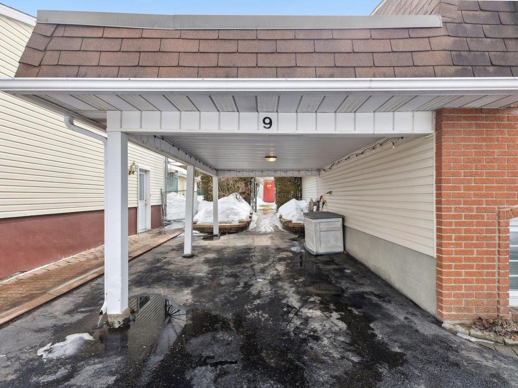









9


Rue Bocage

,
Gatineau (Gatineau),




QC
J8T5W1

