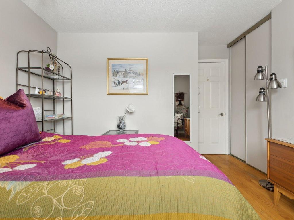 









9


Rue Bocage

,
Gatineau (Gatineau),




QC
J8T5W1


