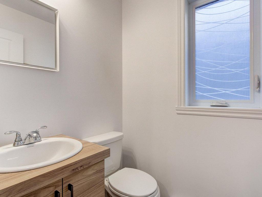 









4185


Rue Léon-Paré

,
Carignan,




QC
J3L7B6

