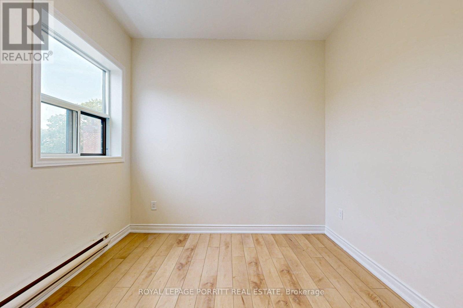 












2 - 3519 LAKE SHORE BOULEVARD W

,
Toronto,




Ontario
M8W1N5

