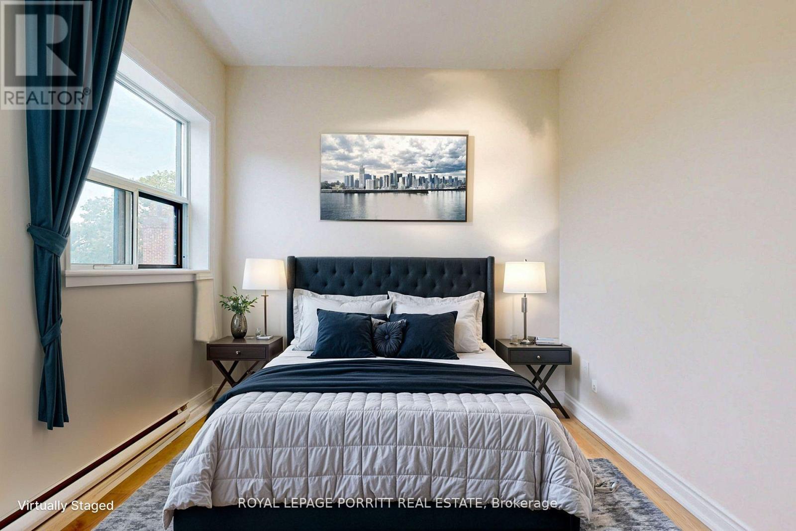 












2 - 3519 LAKE SHORE BOULEVARD W

,
Toronto,




Ontario
M8W1N5

