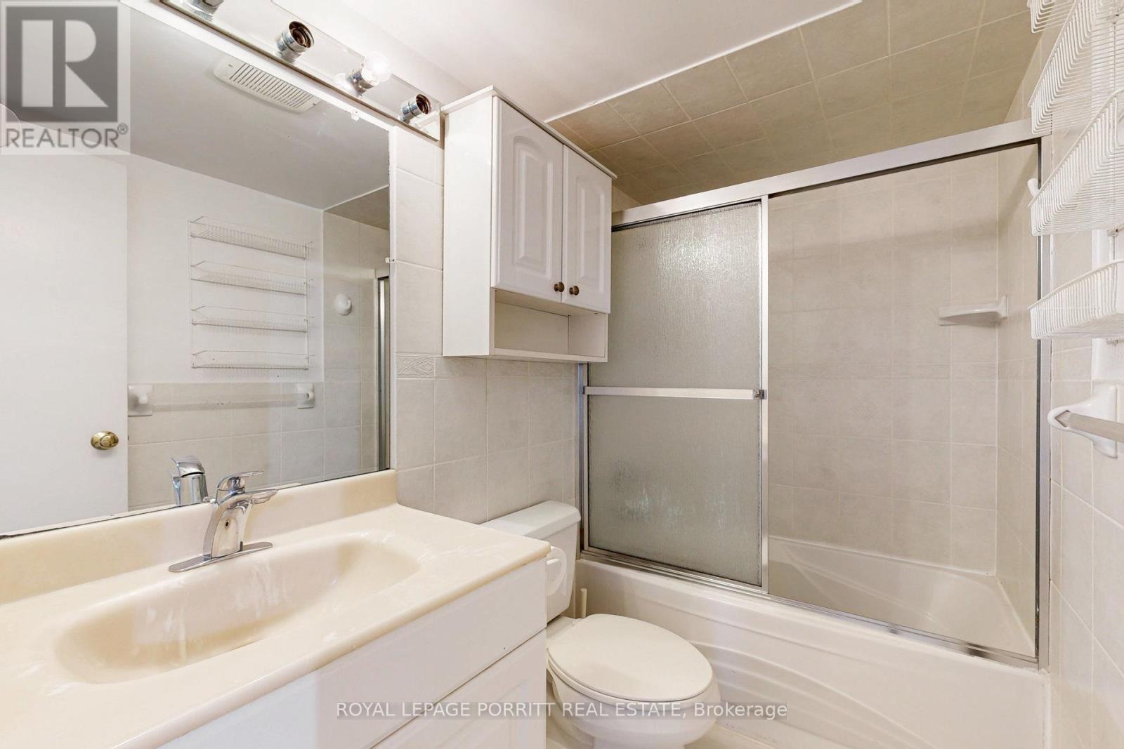 












1808 - 1535 LAKESHORE ROAD E

,
Mississauga,




Ontario
L5E3E2

