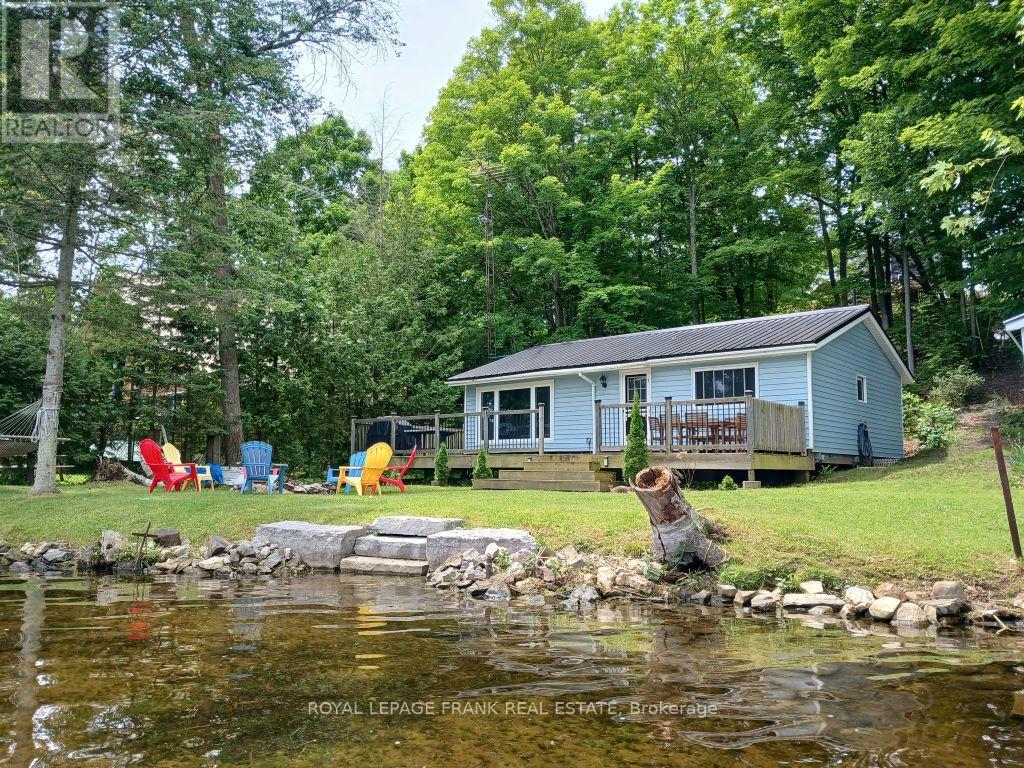 












744D MARBLE POINT ROAD

,
Marmora and Lake (Marmora Ward),




Ontario
K0K2M0


