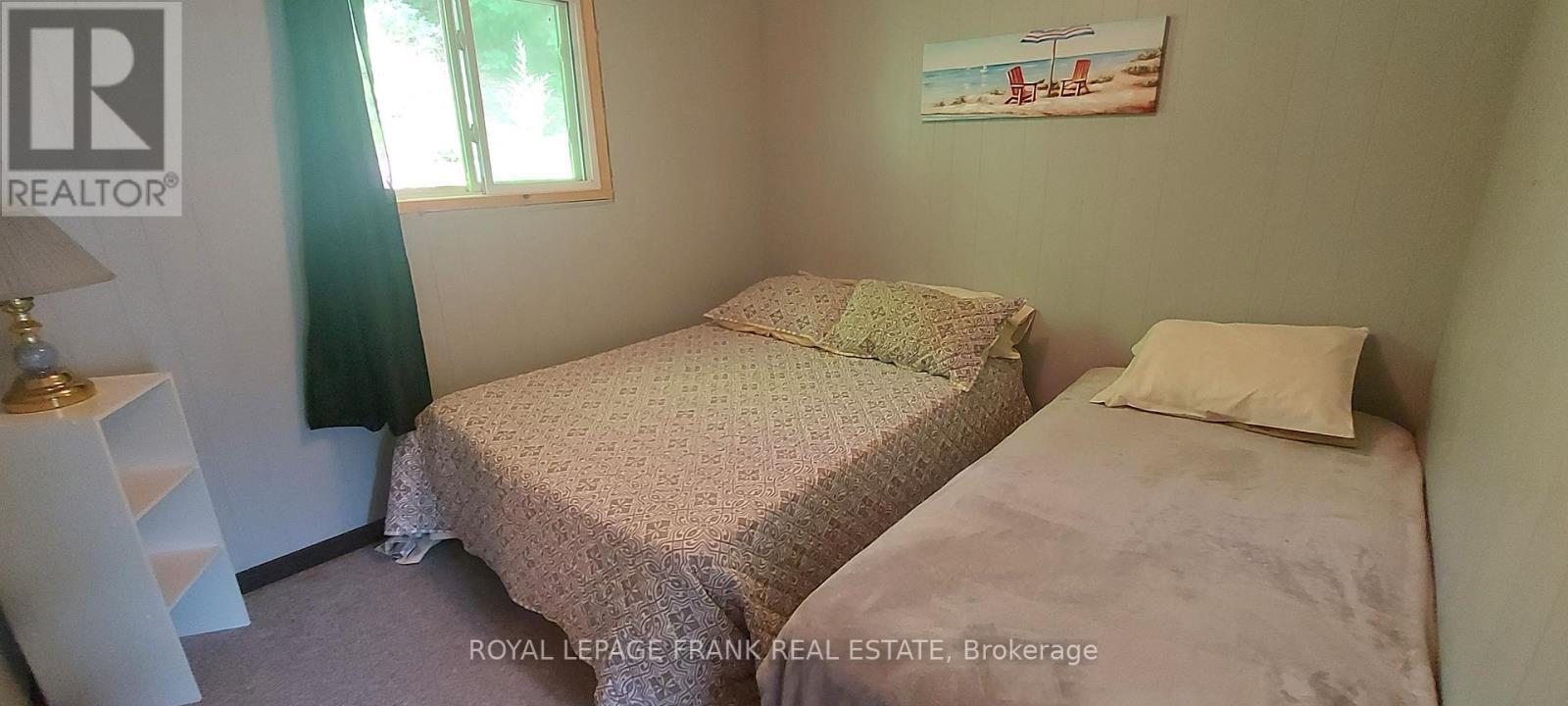 












744D MARBLE POINT ROAD

,
Marmora and Lake (Marmora Ward),




Ontario
K0K2M0

