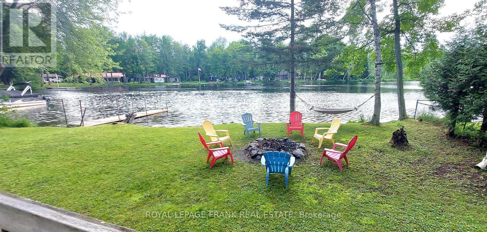 












744D MARBLE POINT ROAD

,
Marmora and Lake (Marmora Ward),




Ontario
K0K2M0

