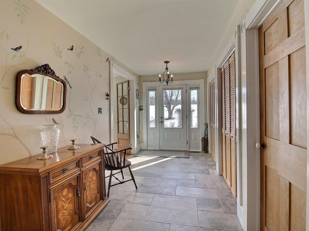 









18


Rue Meadow

,
Hatley - Municipalité,




QC
J0B4B0

