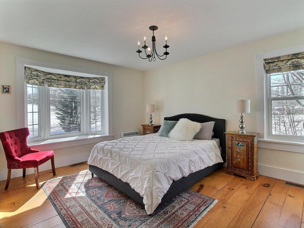 









18


Rue Meadow

,
Hatley - Municipalité,




QC
J0B4B0

