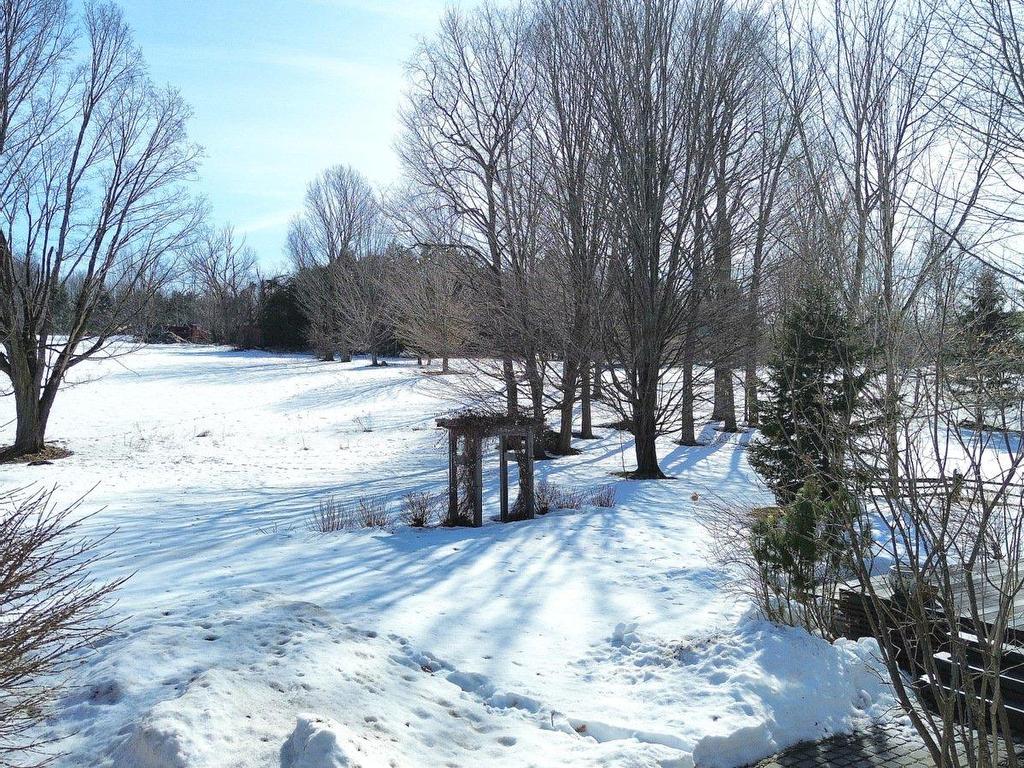 









18


Rue Meadow

,
Hatley - Municipalité,




QC
J0B4B0

