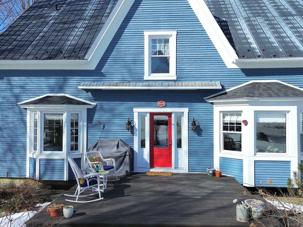 









18


Rue Meadow

,
Hatley - Municipalité,




QC
J0B4B0

