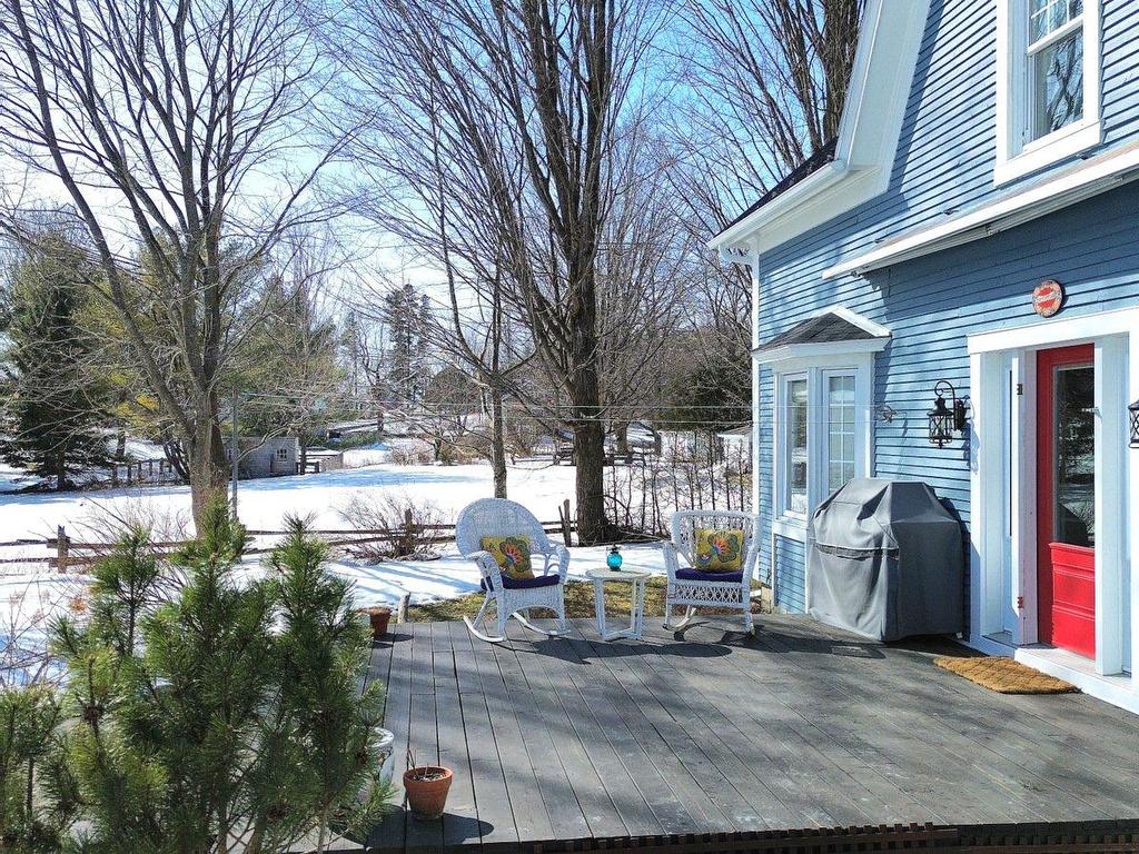 









18


Rue Meadow

,
Hatley - Municipalité,




QC
J0B4B0

