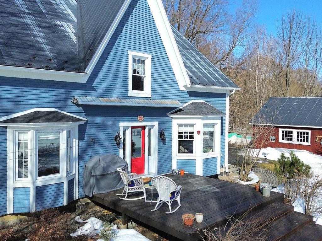 









18


Rue Meadow

,
Hatley - Municipalité,




QC
J0B4B0

