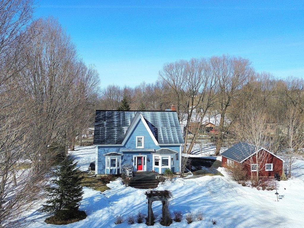 









18


Rue Meadow

,
Hatley - Municipalité,




QC
J0B4B0

