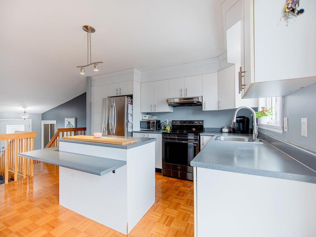 









24


Rue Pierre-Boisseau

,
Verchères,




QC
J0L2R0

