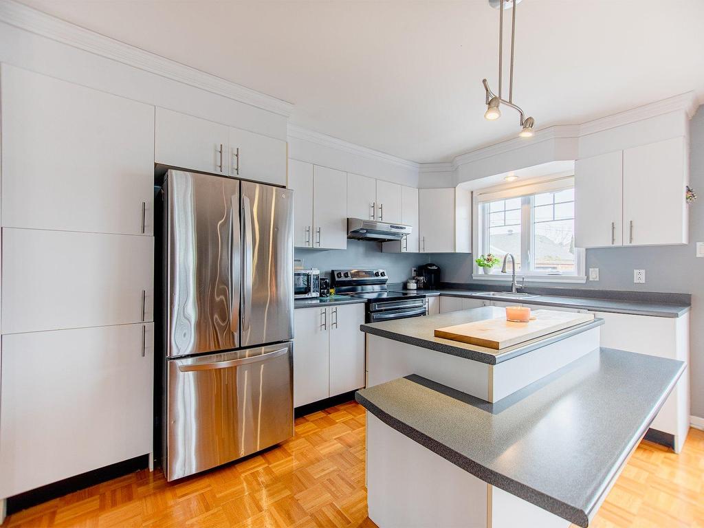 









24


Rue Pierre-Boisseau

,
Verchères,




QC
J0L2R0

