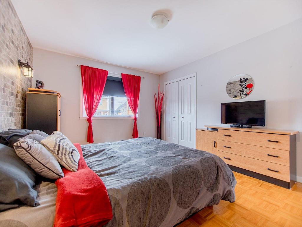









24


Rue Pierre-Boisseau

,
Verchères,




QC
J0L2R0

