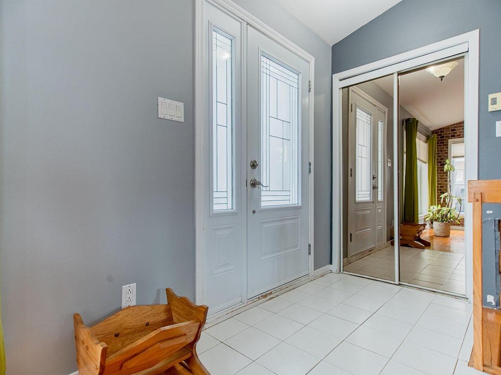 









24


Rue Pierre-Boisseau

,
Verchères,




QC
J0L2R0

