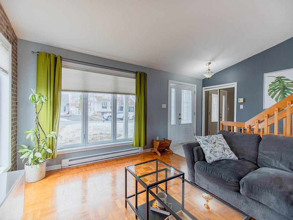 









24


Rue Pierre-Boisseau

,
Verchères,




QC
J0L2R0

