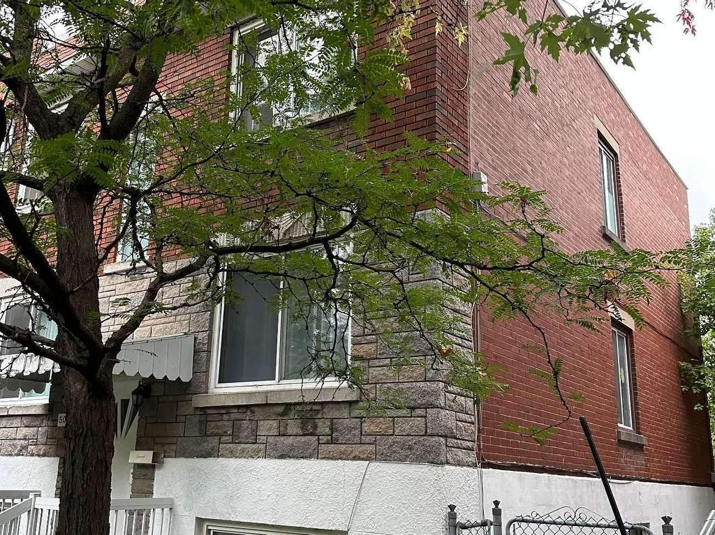 









5045


Rue Dickson

,
Montréal (Mercier/Hochelaga-Maisonneuve),




QC
H1M2R6

