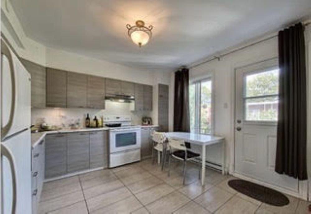









5045


Rue Dickson

,
Montréal (Mercier/Hochelaga-Maisonneuve),




QC
H1M2R6

