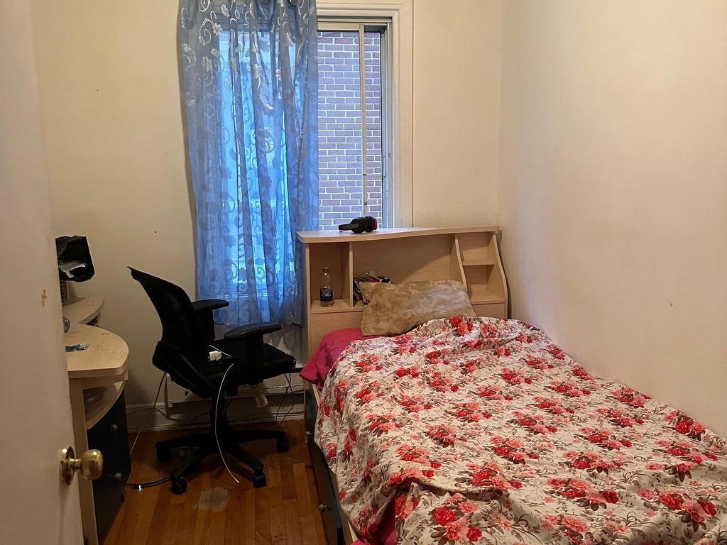 









5045


Rue Dickson

,
Montréal (Mercier/Hochelaga-Maisonneuve),




QC
H1M2R6

