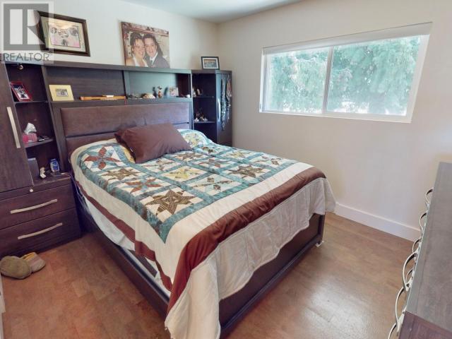 












4621 MANSON AVE

,
Powell River,




British Columbia
V8A3N3

