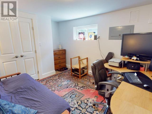 












4621 MANSON AVE

,
Powell River,




British Columbia
V8A3N3

