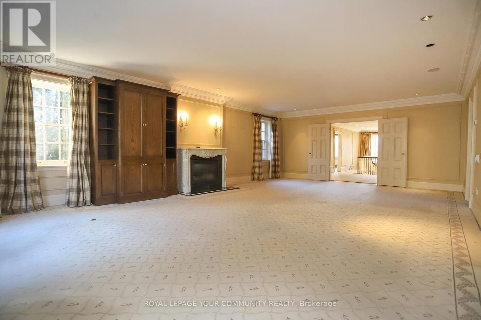












7 ROSEMARY LANE

,
Toronto,




Ontario
M5P3E7

