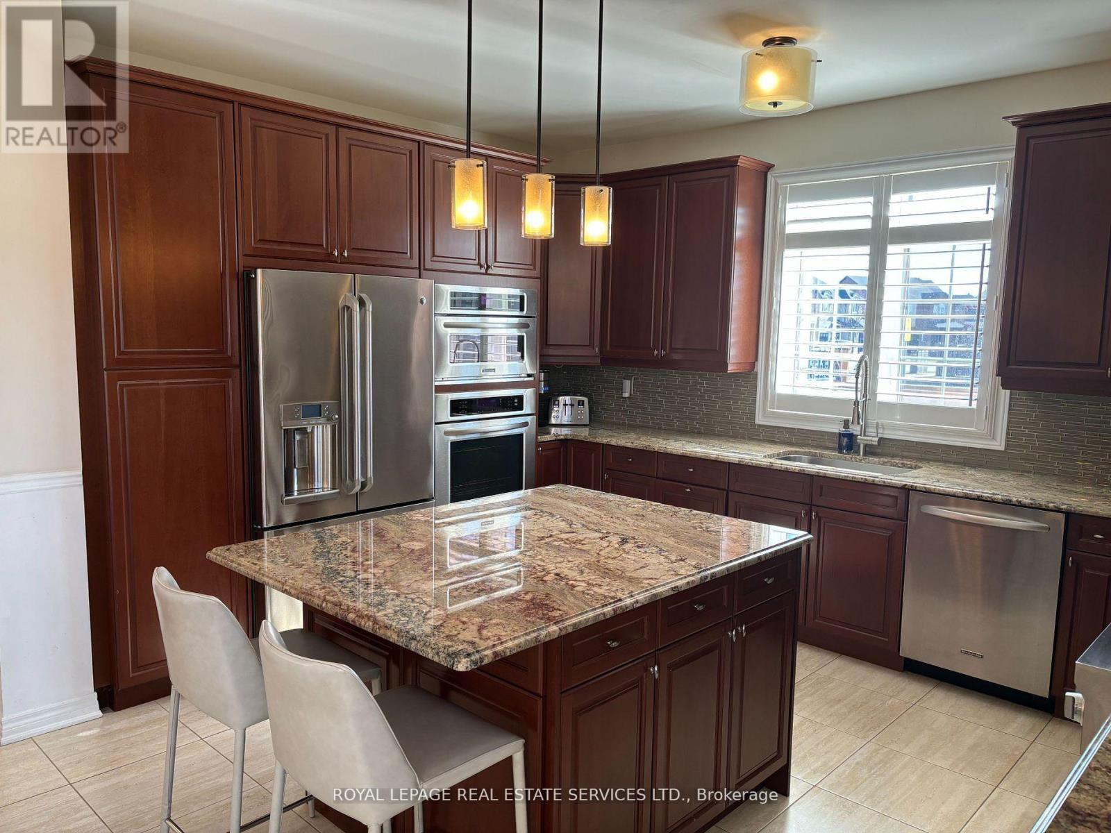 












4710 TASSIE ROAD

,
Burlington,




Ontario
L7M0J7

