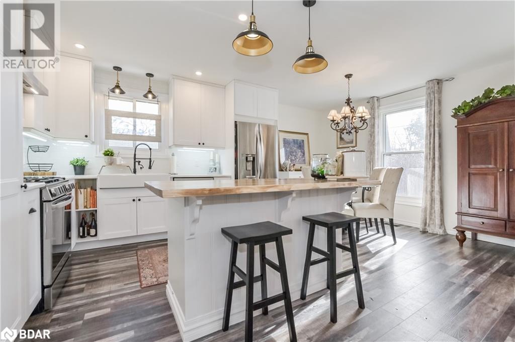 












18 ISLINGTON Avenue

,
Guelph,




Ontario
N1E6K7

