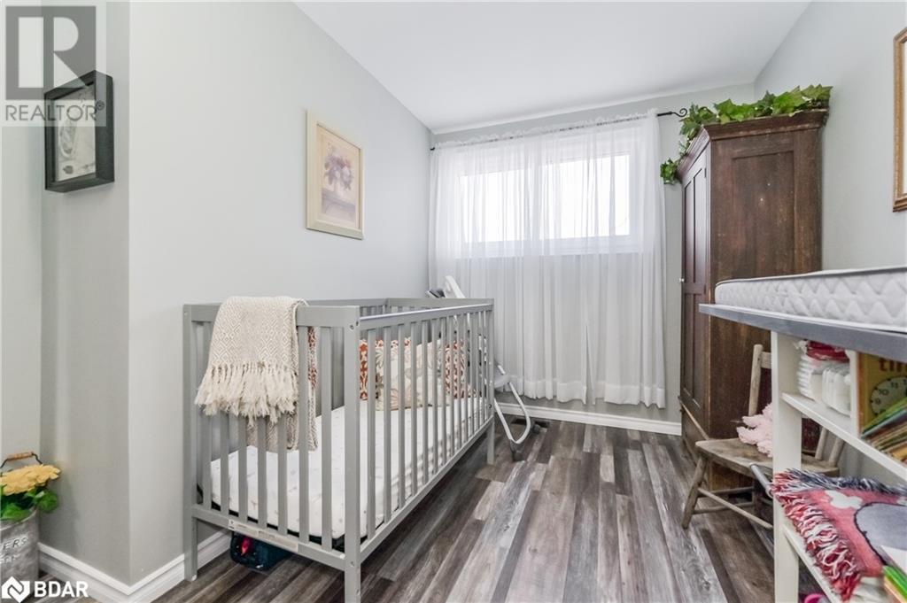












18 ISLINGTON Avenue

,
Guelph,




Ontario
N1E6K7

