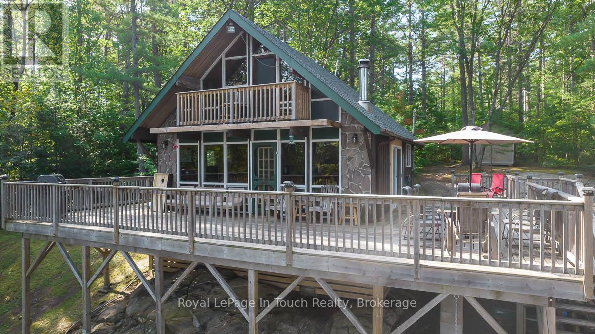 












4 SEVERN RIVER SHORE

,
Muskoka Lakes (Wood (Muskoka Lakes)),




Ontario
L0K1E0

