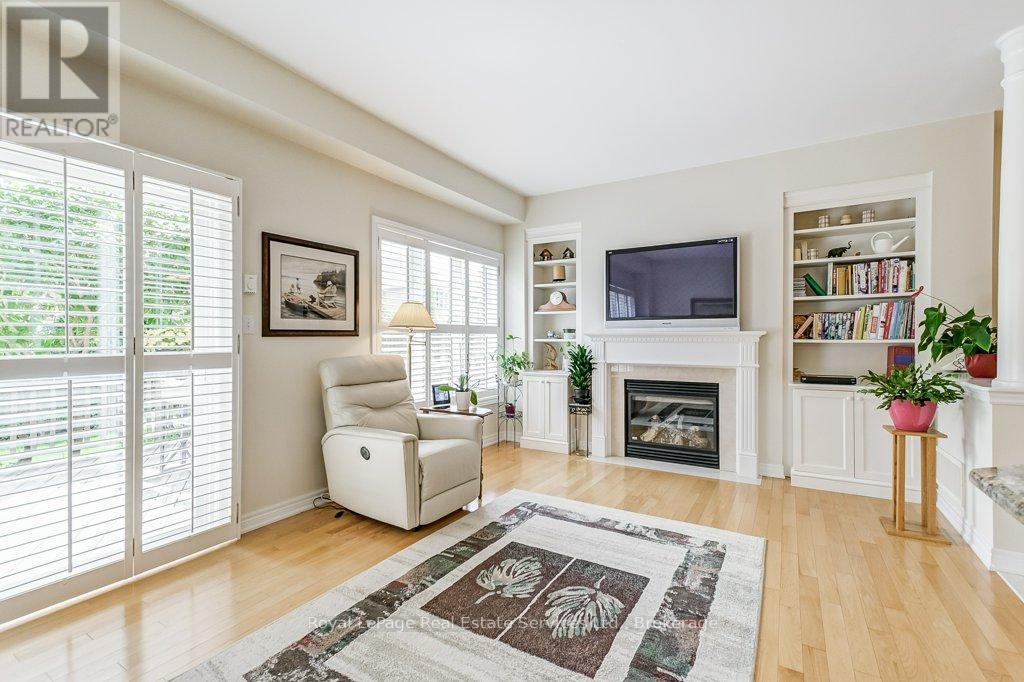 












1248 AGRAM DRIVE

,
Oakville (JC Joshua Creek),




Ontario
L6H7N9

