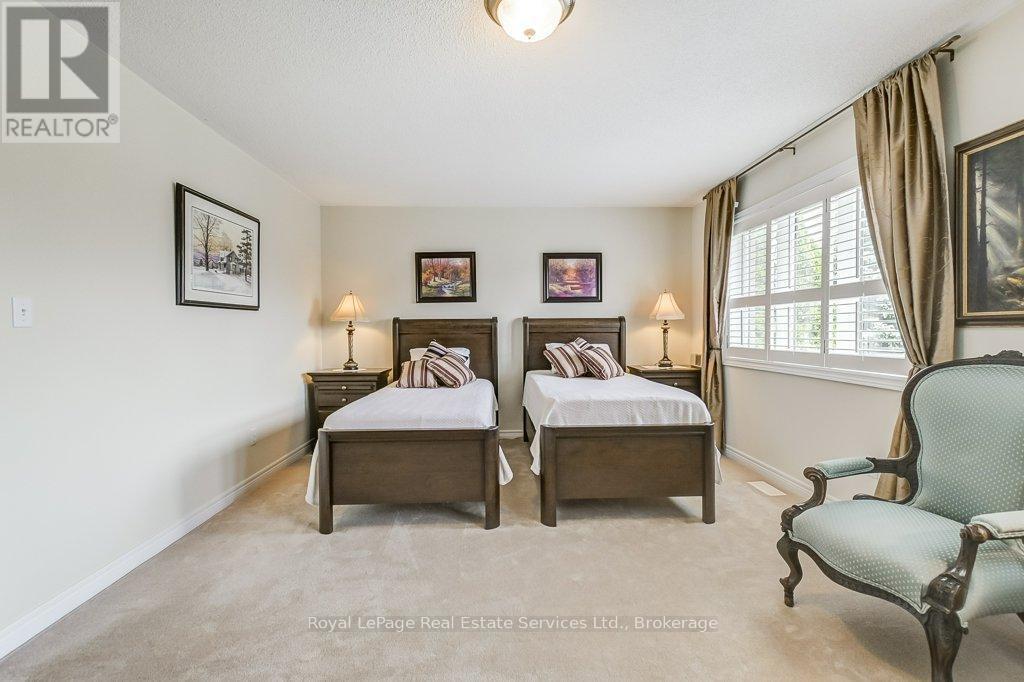 












1248 AGRAM DRIVE

,
Oakville (JC Joshua Creek),




Ontario
L6H7N9


