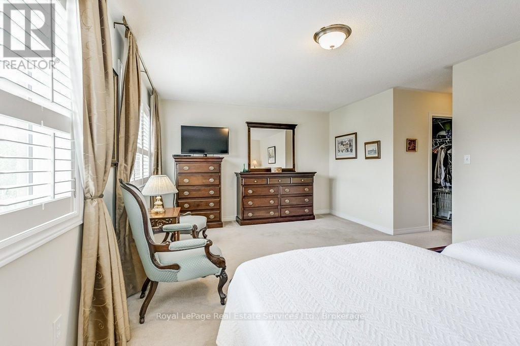 












1248 AGRAM DRIVE

,
Oakville (JC Joshua Creek),




Ontario
L6H7N9

