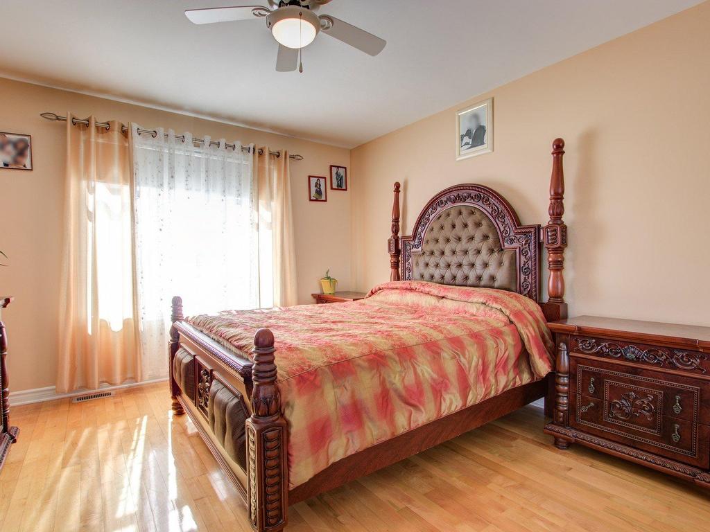 









9


Rue DesRochers

,
Candiac,




QC
J5R6E3

