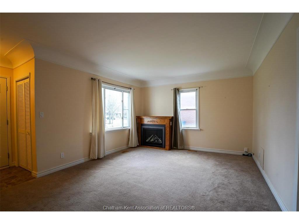 









17


O'Brien

Drive,
Chatham,




ON
N7M 2E5

