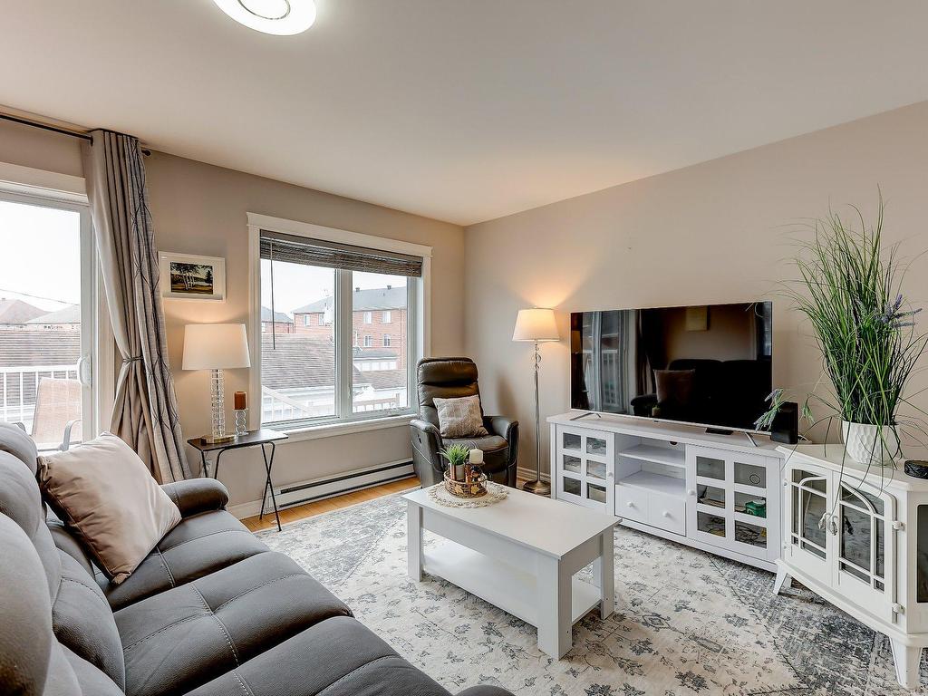 









9


Rue du Grenat

,
Saint-Jean-sur-Richelieu,




QC
J2W0C7

