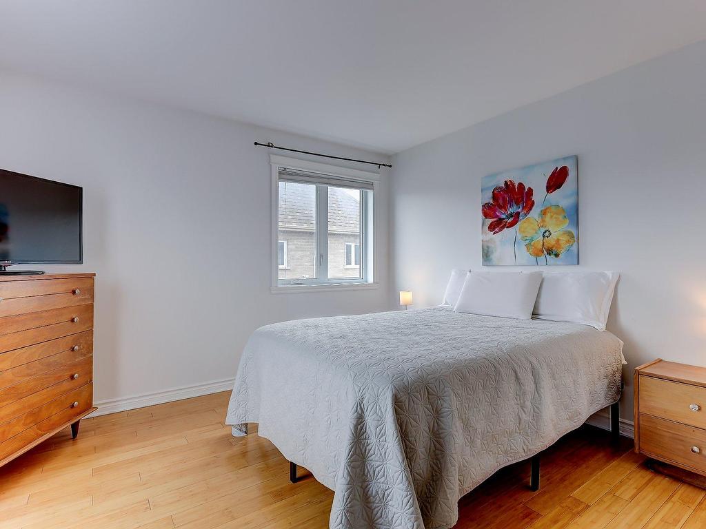 









9


Rue du Grenat

,
Saint-Jean-sur-Richelieu,




QC
J2W0C7

